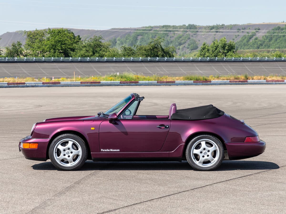 Porsche 911 III (964) — Yandan