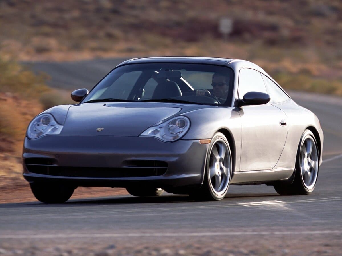 Porsche 911 V (996) Restayling — Öndən