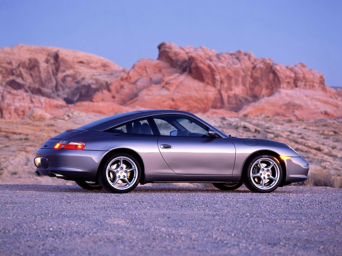 Porsche 911 V (996) Restayling — Yandan
