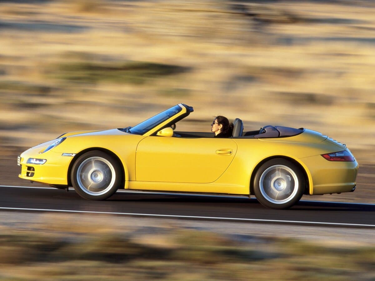 Porsche 911 VI (997) — Yandan