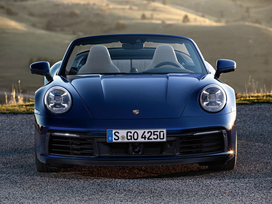 Porsche 911 VIII (992) — Öndən