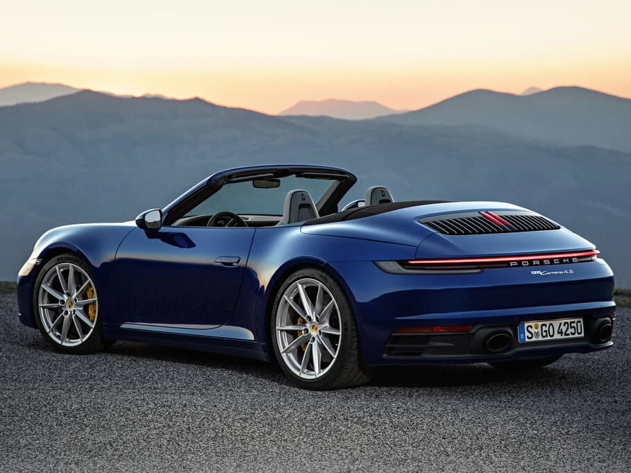 Porsche 911 VIII (992) — 3/4 arxadan