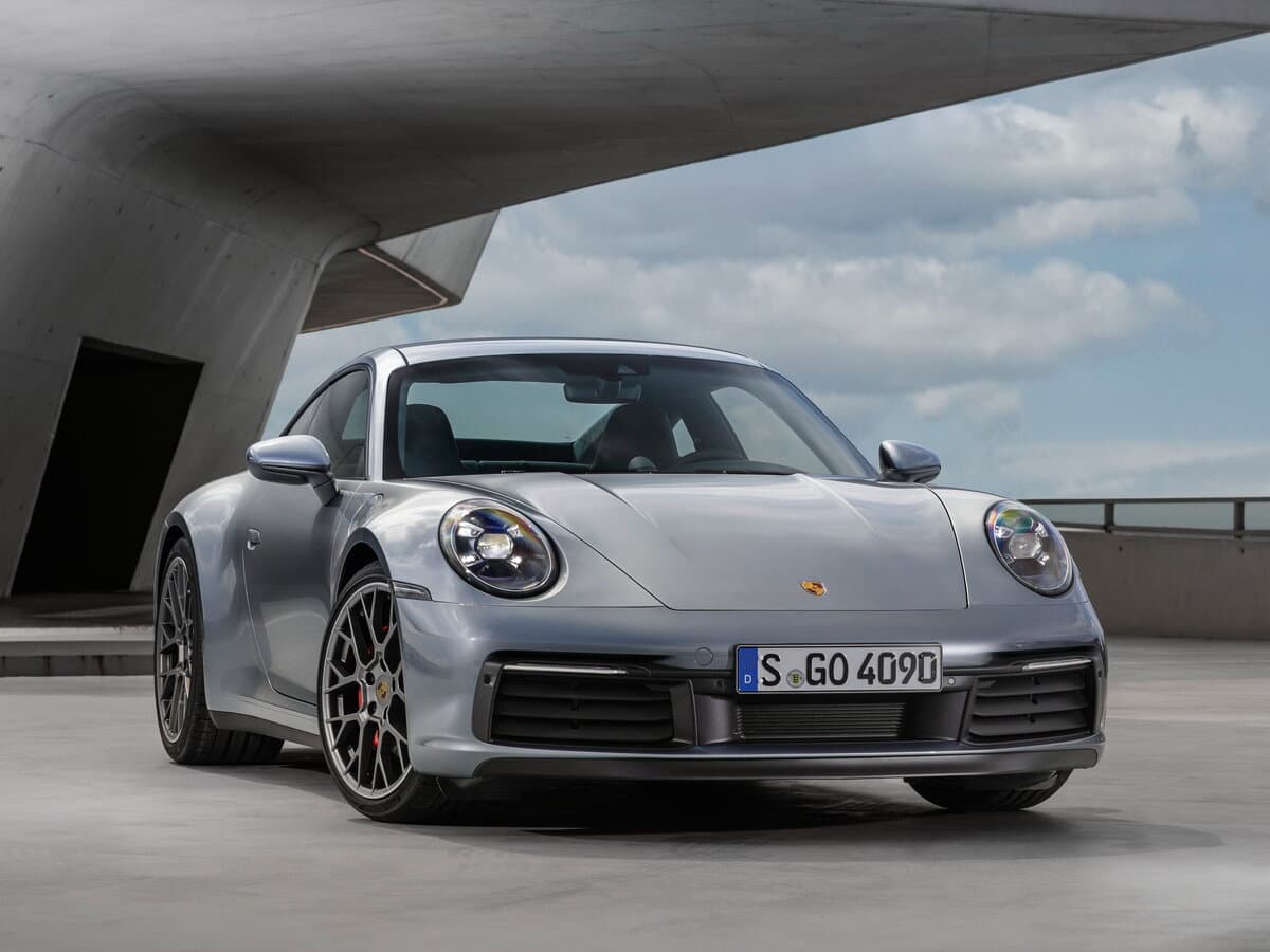 Porsche 911 VIII (992) — Öndən