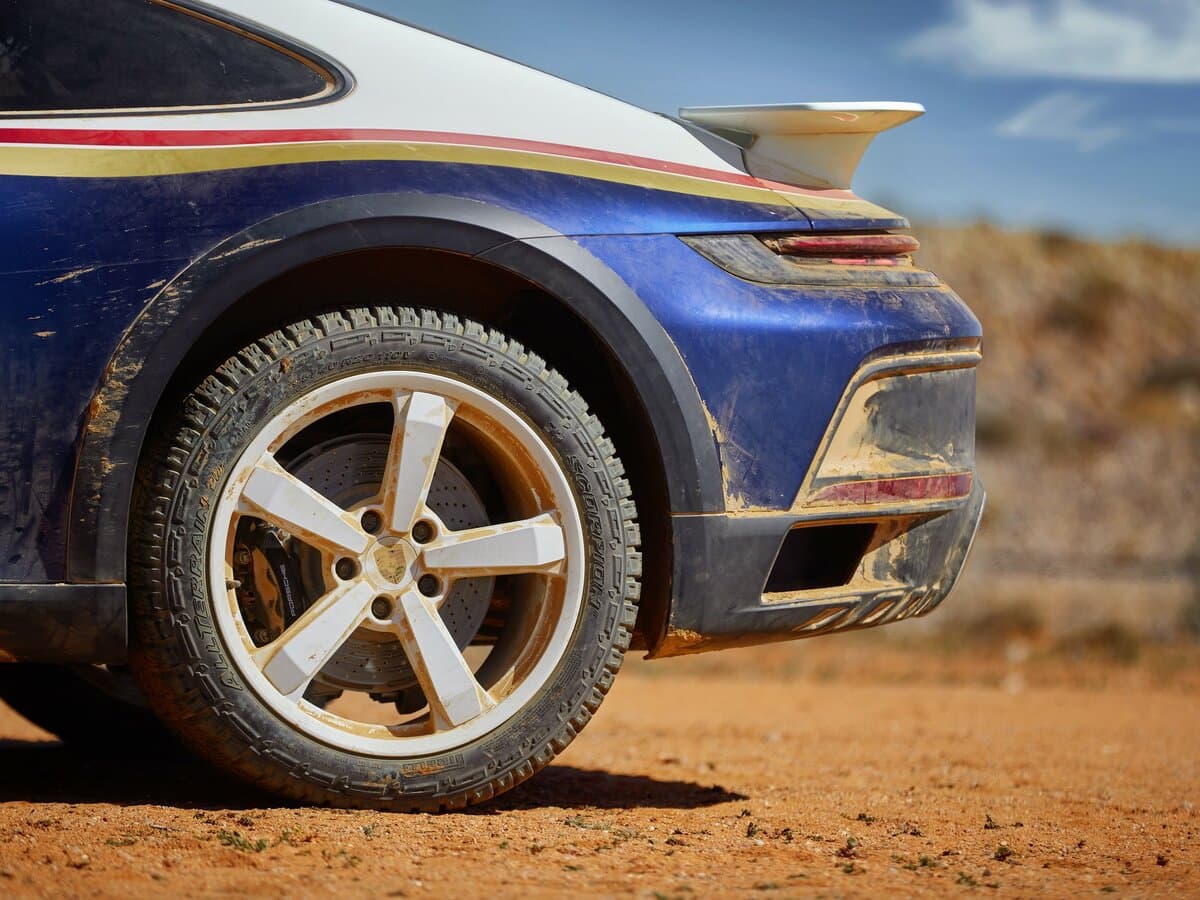Porsche 911 VIII (992) — Təkər