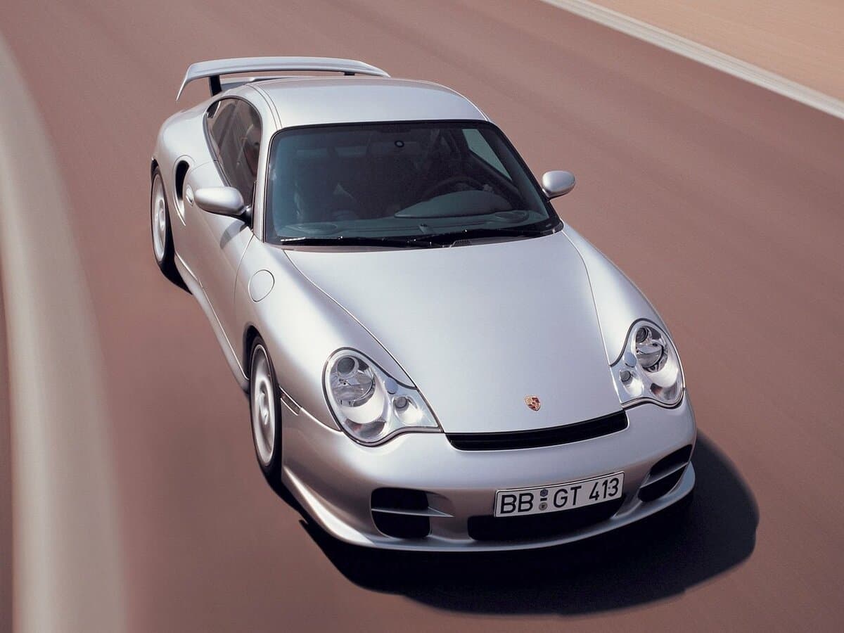 Porsche 911 GT2 996 — Öndən