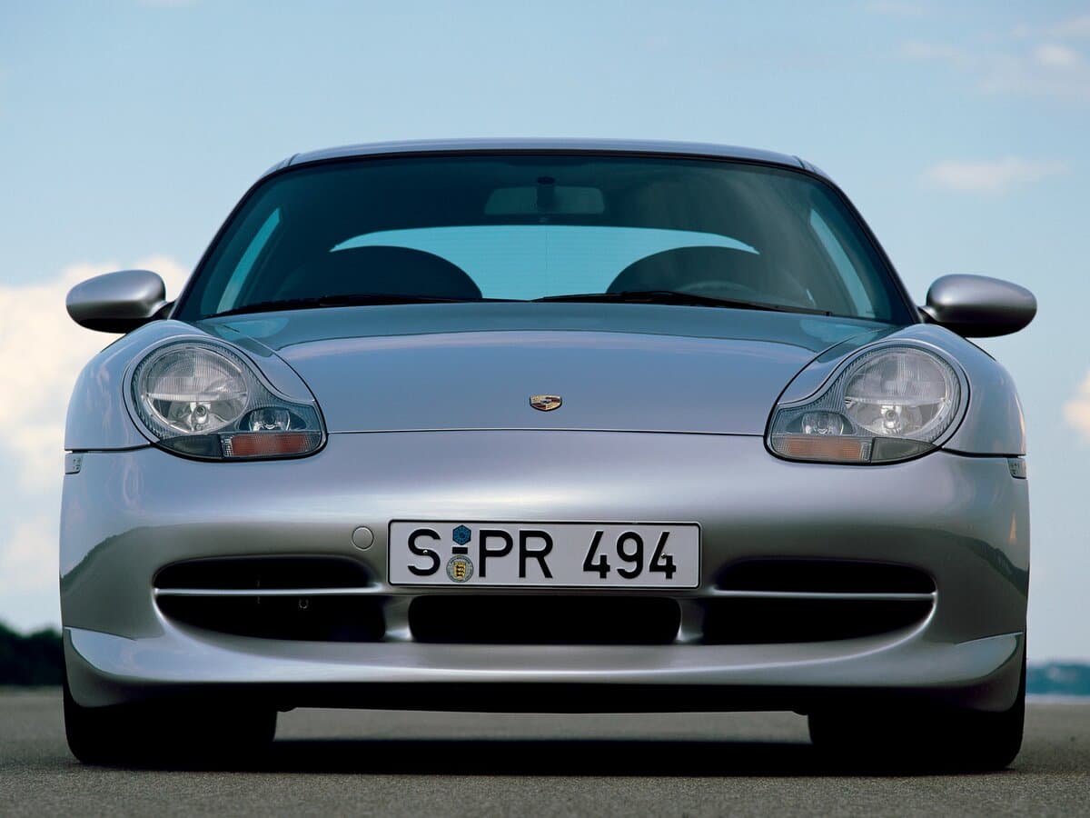 Porsche 911 GT3 996 — Öndən