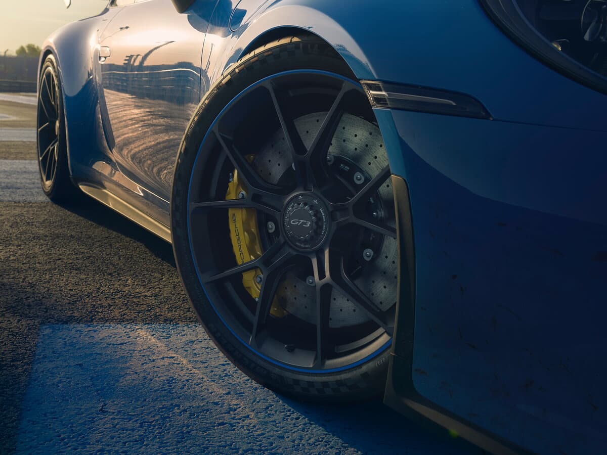 Porsche 911 GT3 992 — Təkər