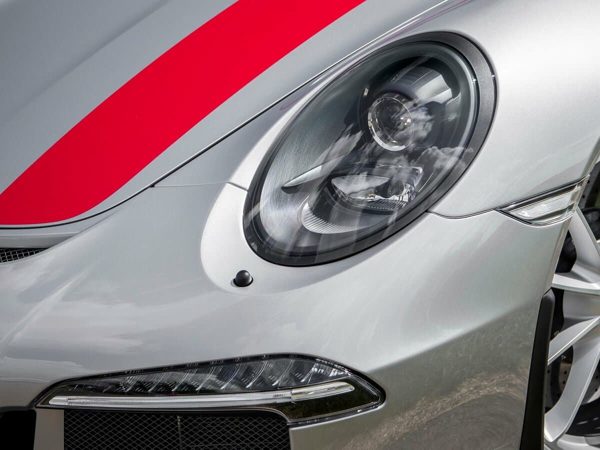 Porsche 911 R 991 — Fara