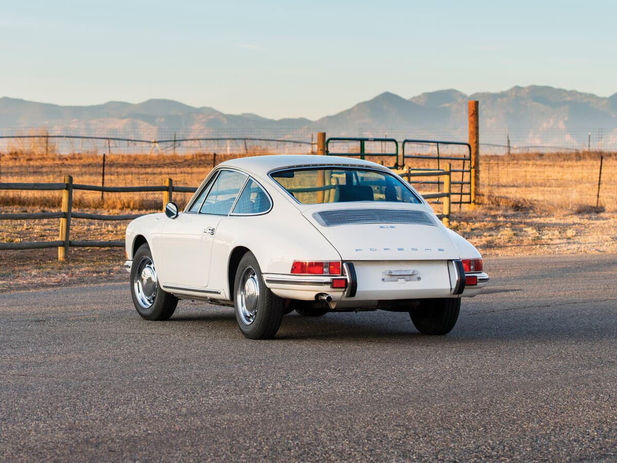 Porsche 912 I — 3/4 arxadan