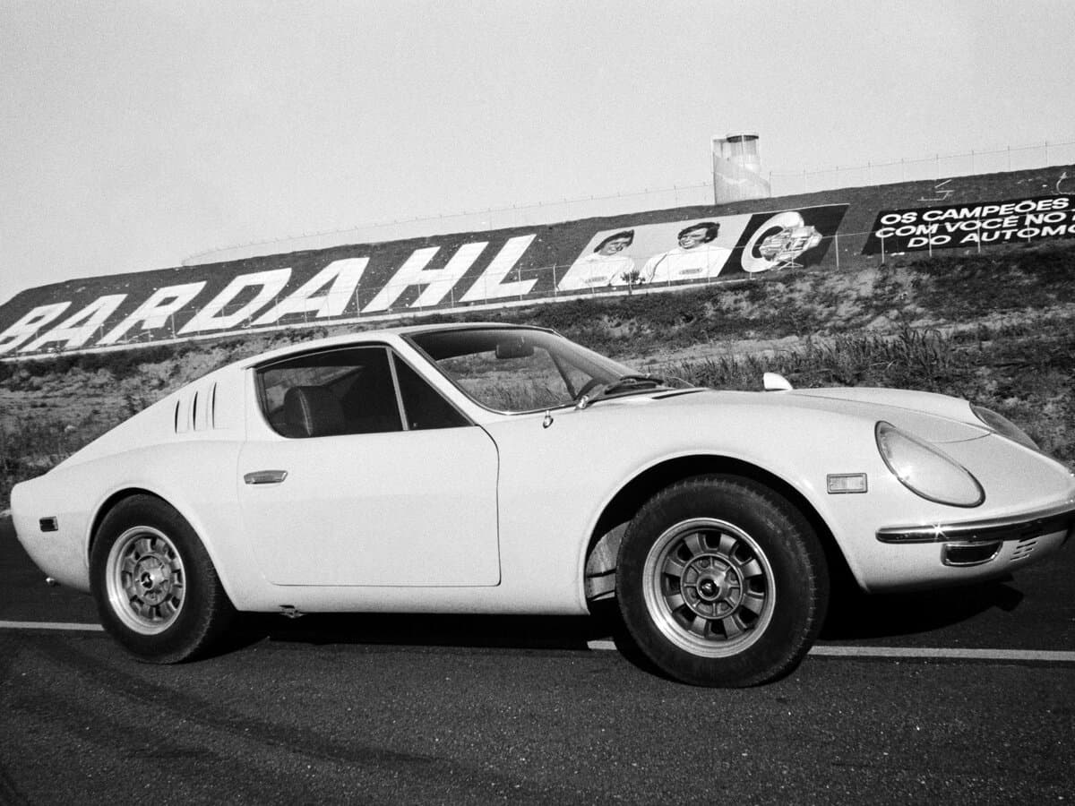Puma GTE 1967 – 1995 — Yandan