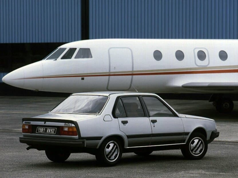 Renault 18 1978 – 1986 — Yandan