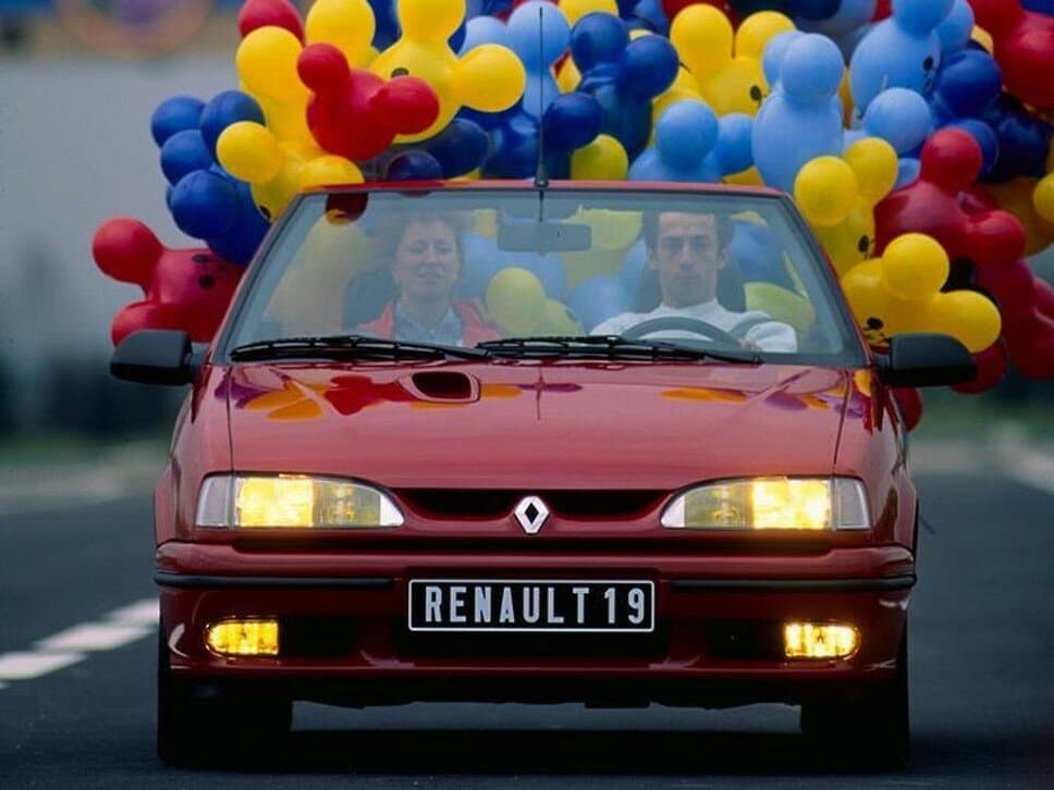 Renault 19 II — Öndən