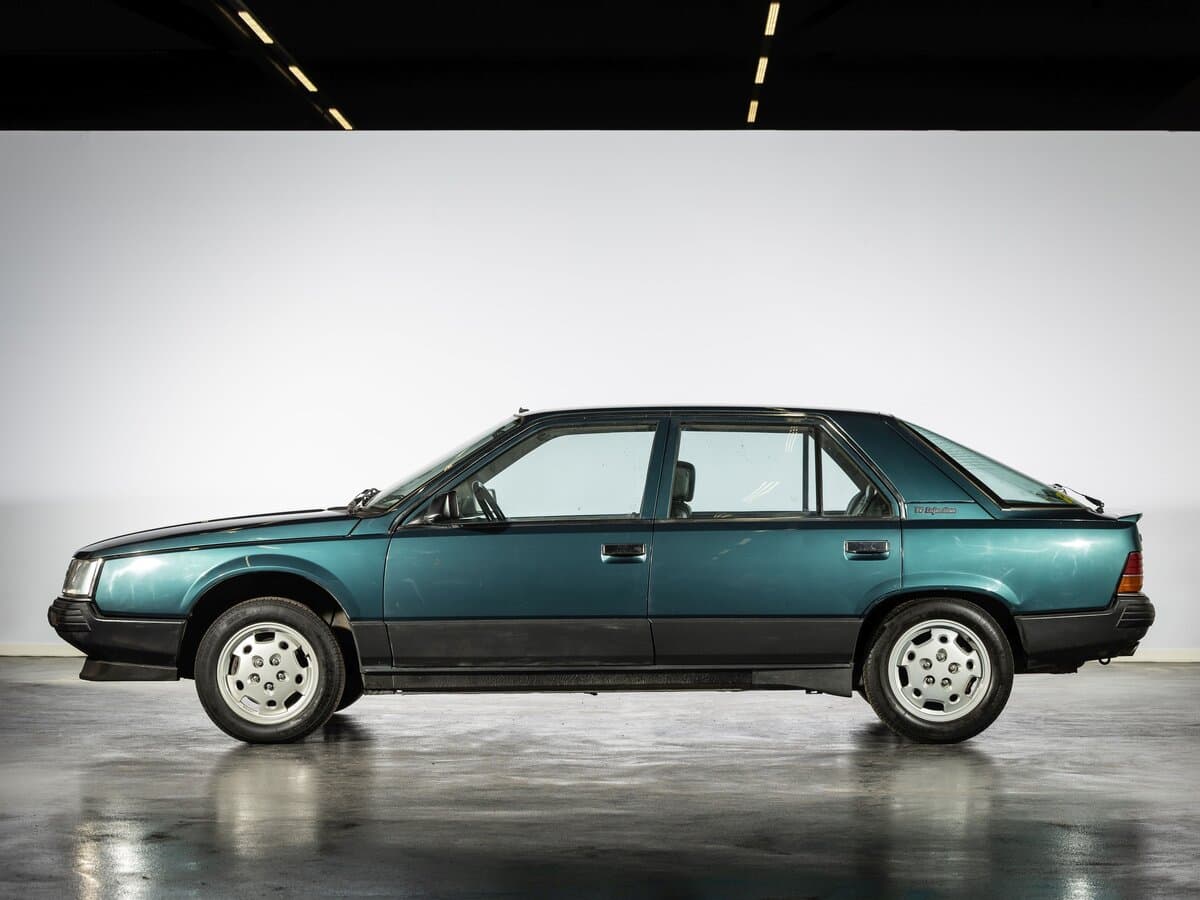Renault 25 1983 – 1992 — Yandan