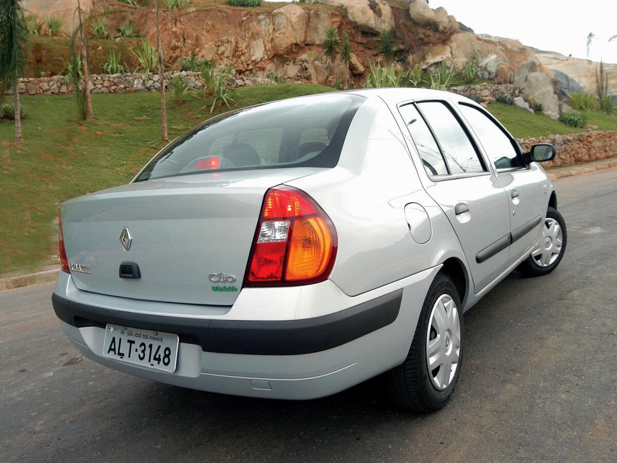 Renault Clio II — Arxadan