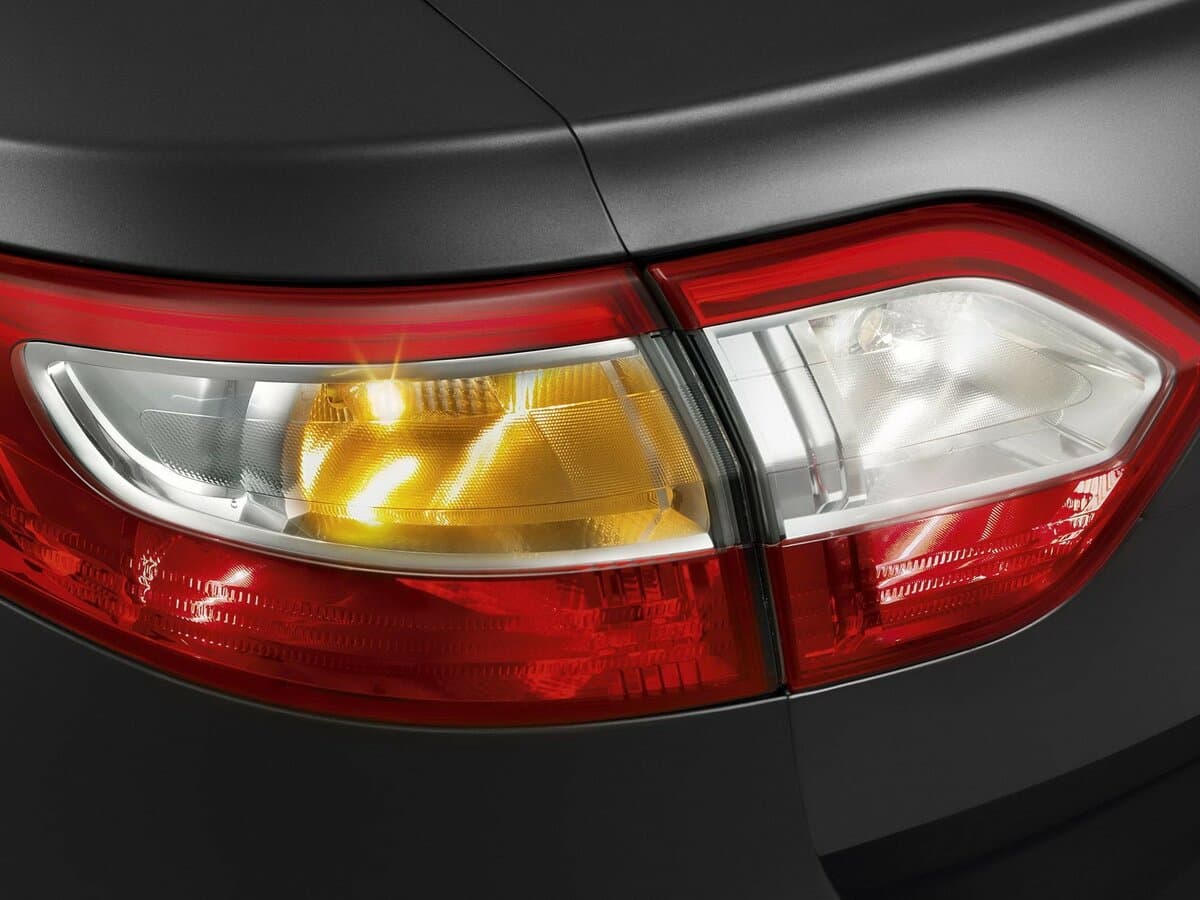 Renault Fluence I — Detal