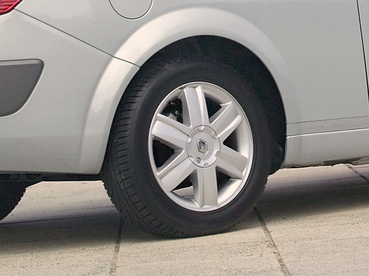 Renault Megane II — Təkər