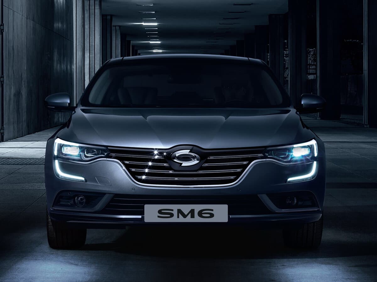 Renault Samsung SM6 I — Öndən