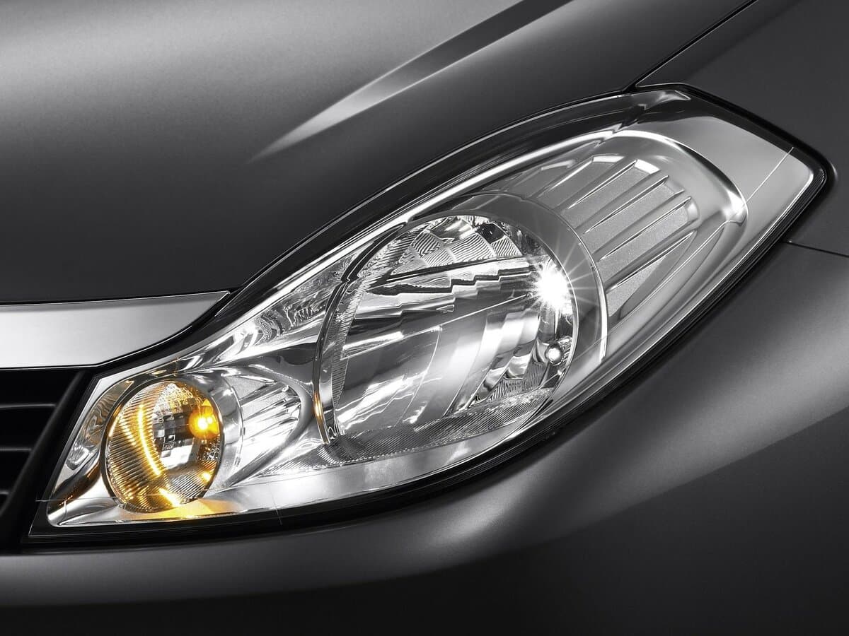 Renault Symbol ll — Fara