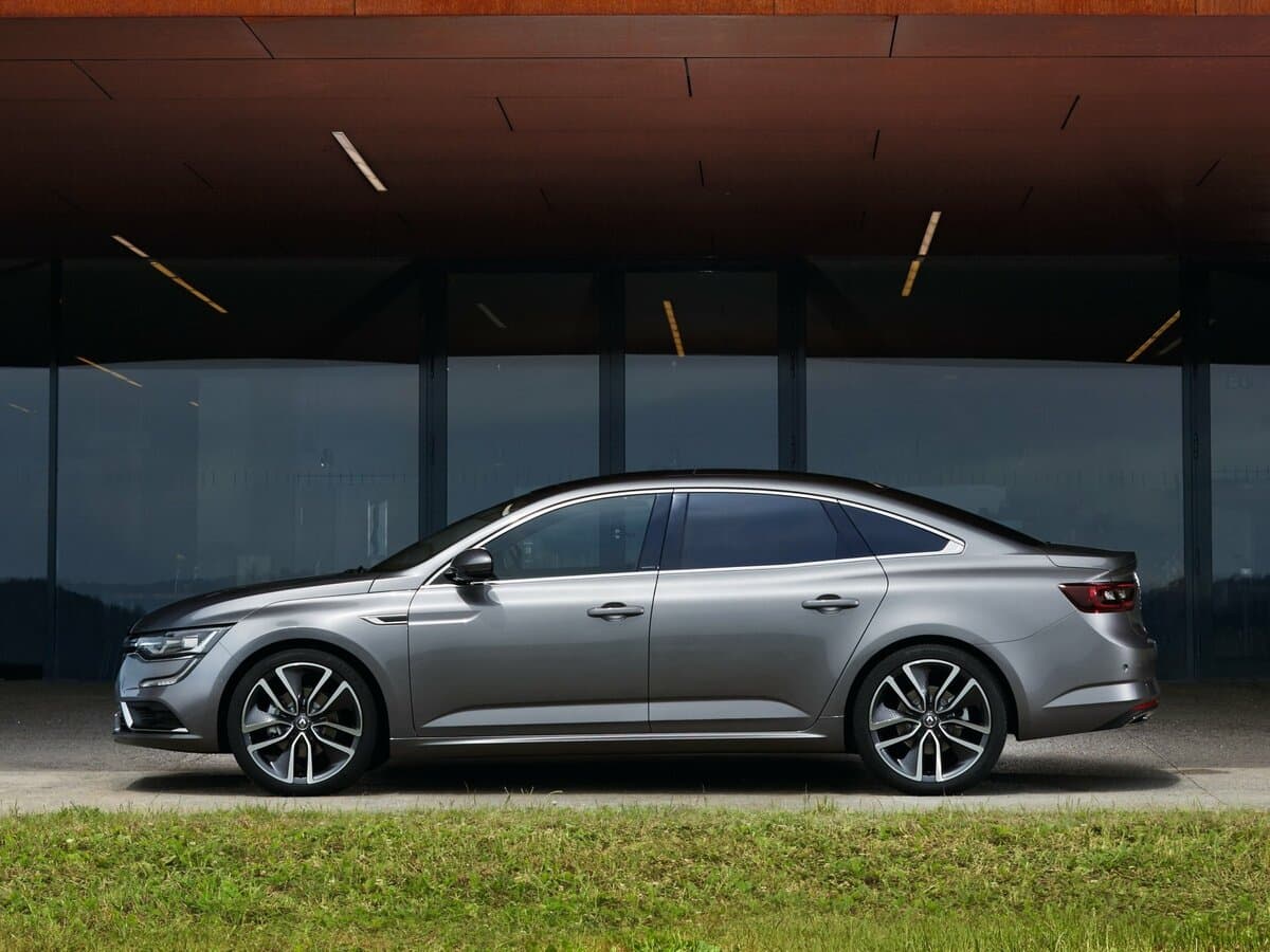 Renault Talisman I — Yandan