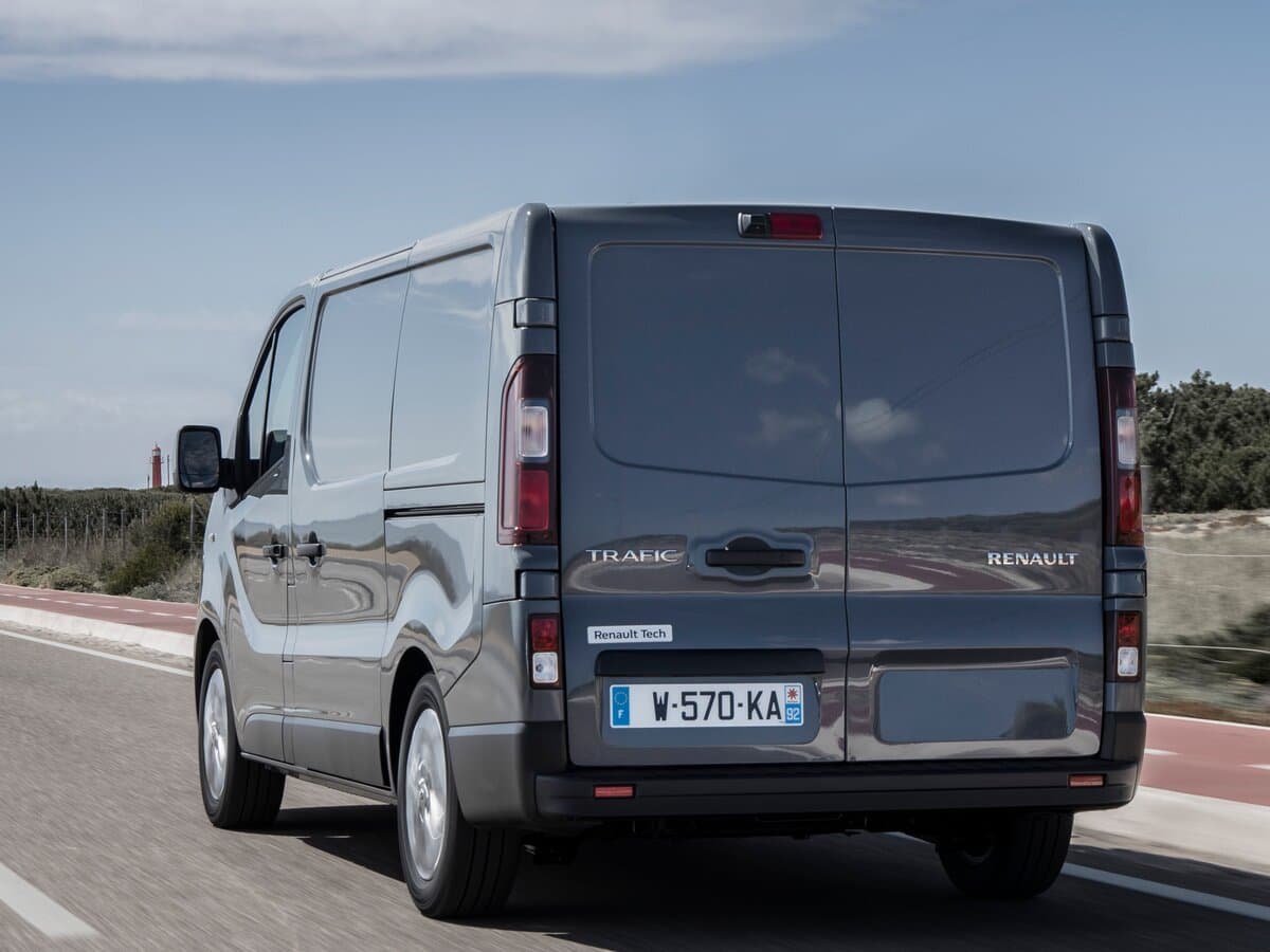 Renault Trafic III — 3/4 arxadan
