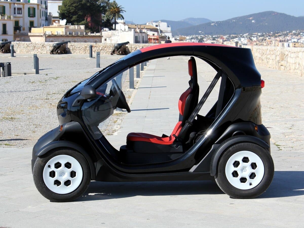 Renault Twizy 2011 – 2023 — Yandan