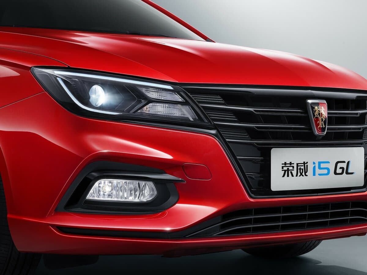 Roewe i5 I — Fara