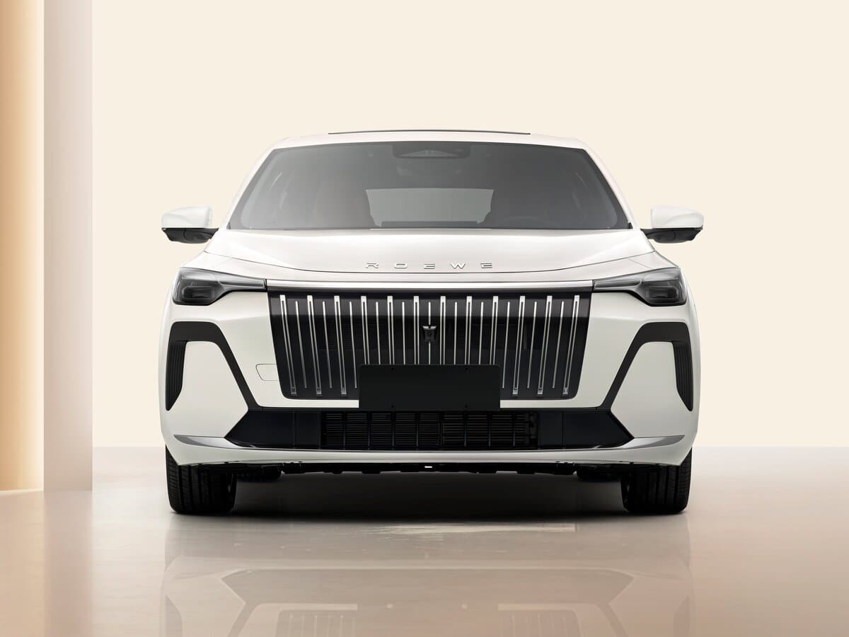 Roewe i6 II — Öndən
