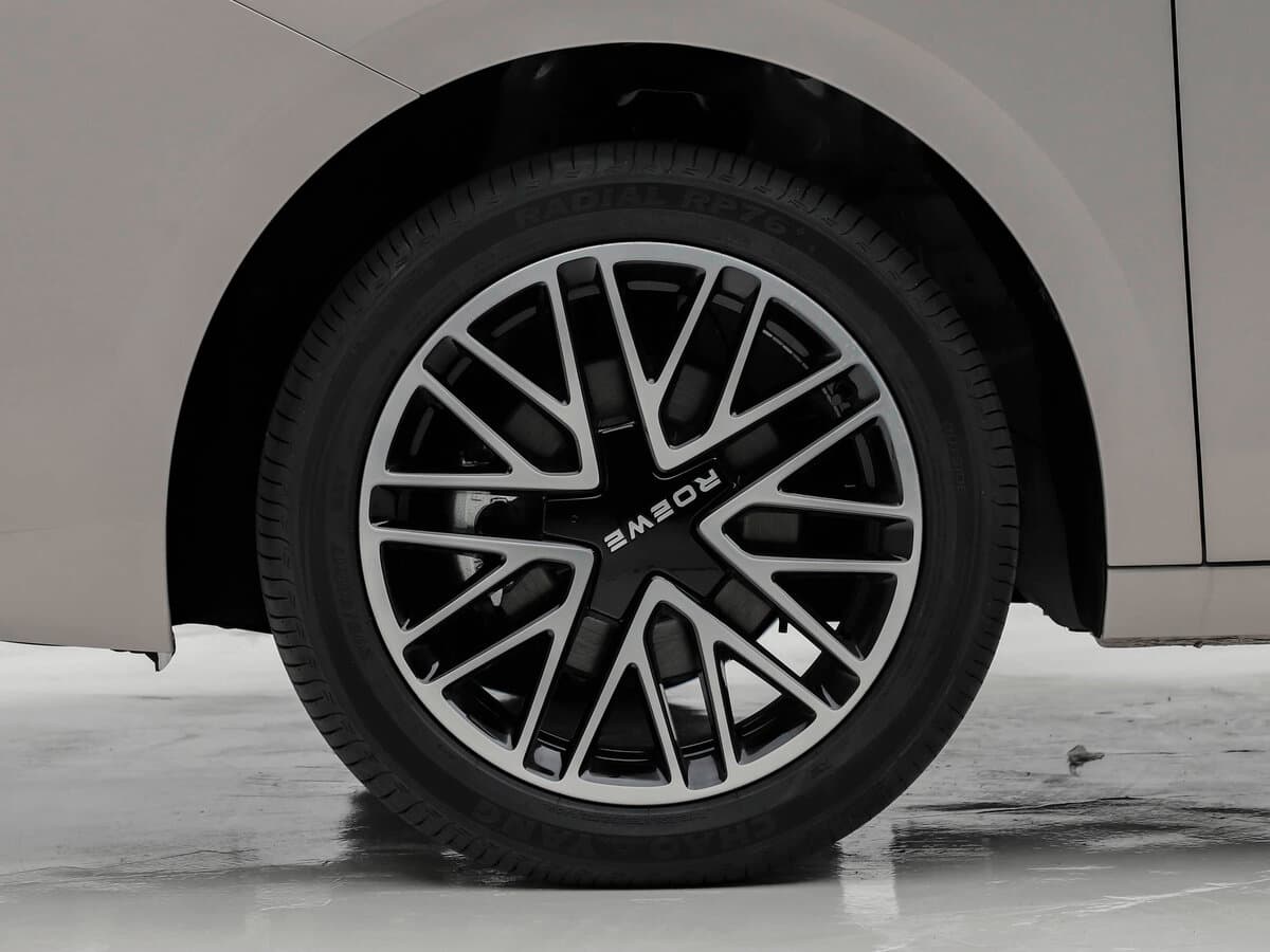 Roewe i6 II — Təkər