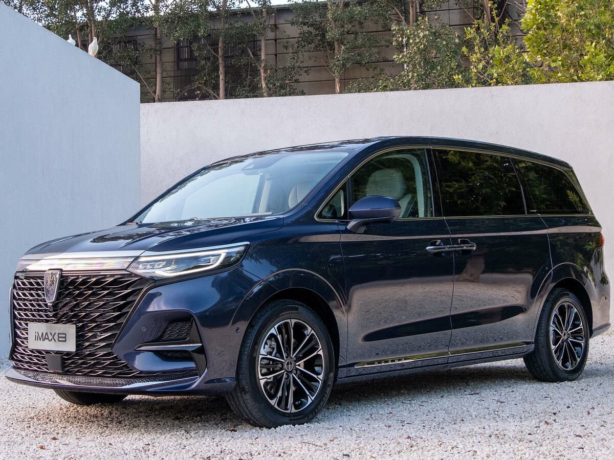 Roewe iMAX8 I