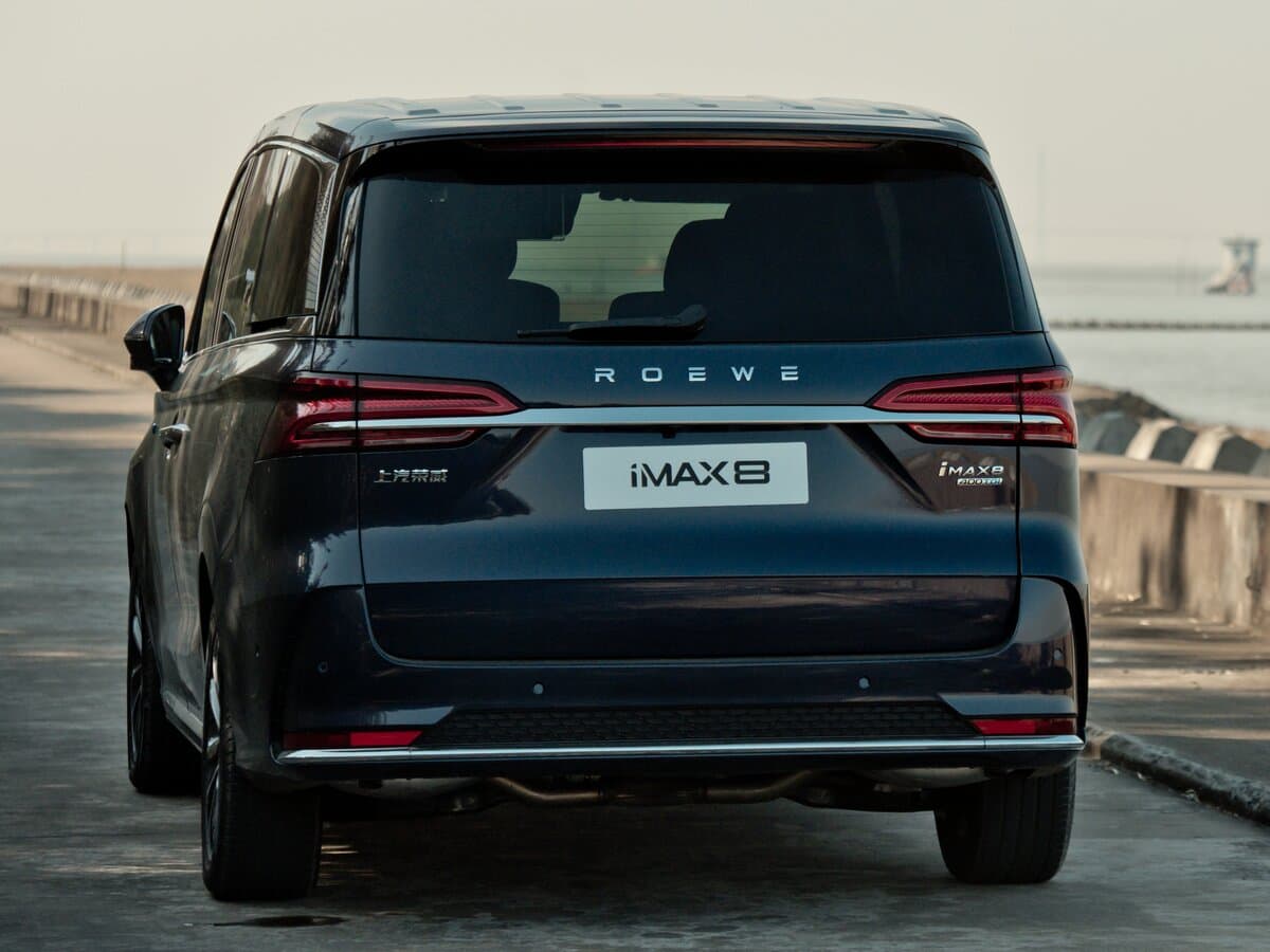 Roewe iMAX8 I — Arxadan