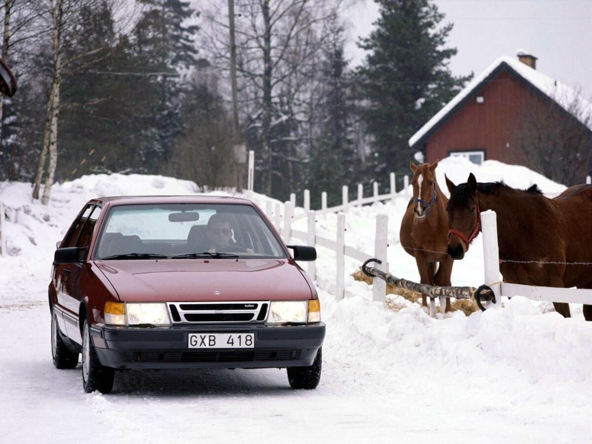 Saab 9000 I — Öndən