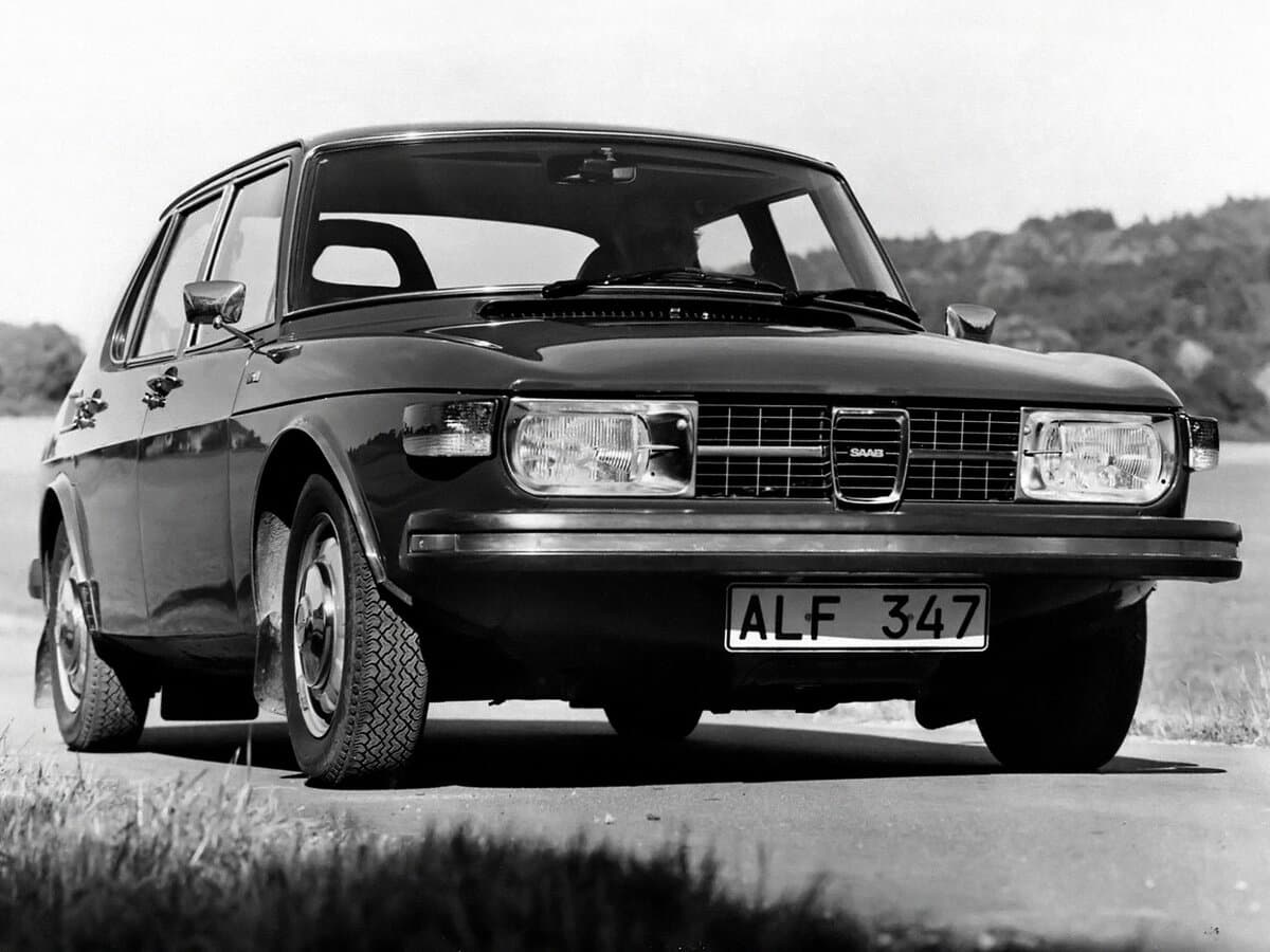 Saab 99 1967 – 1984 — Öndən