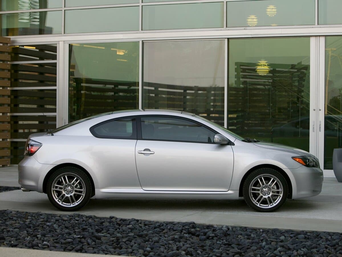 Scion tC I Restayling — Yandan