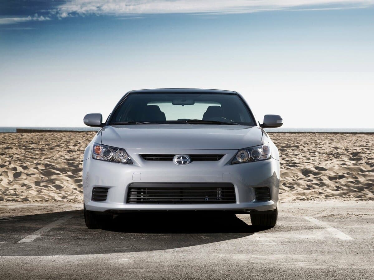 Scion tC II — Öndən