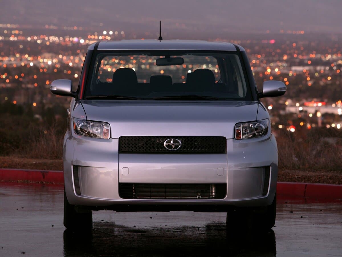 Scion xB II — Öndən