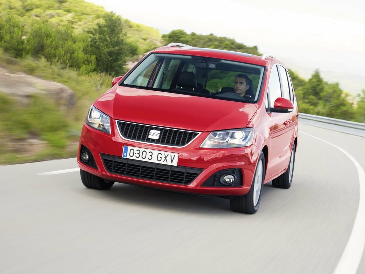 SEAT Alhambra II — Öndən