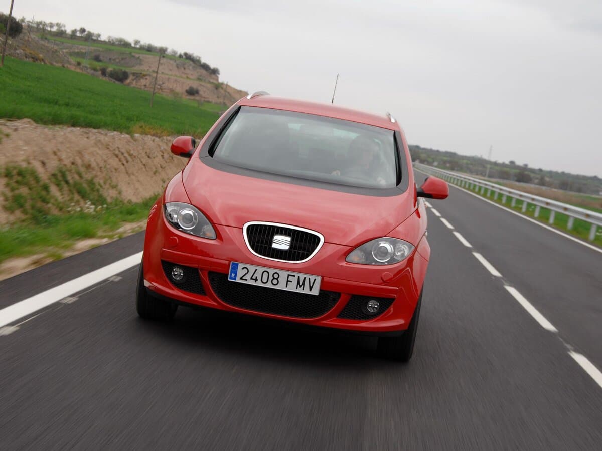 SEAT Altea I — Öndən