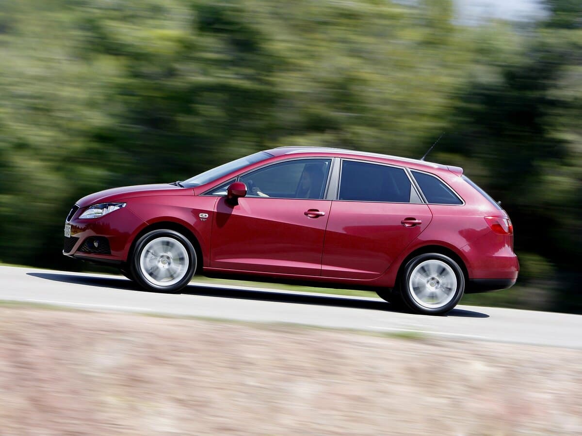SEAT Ibiza IV — Yandan