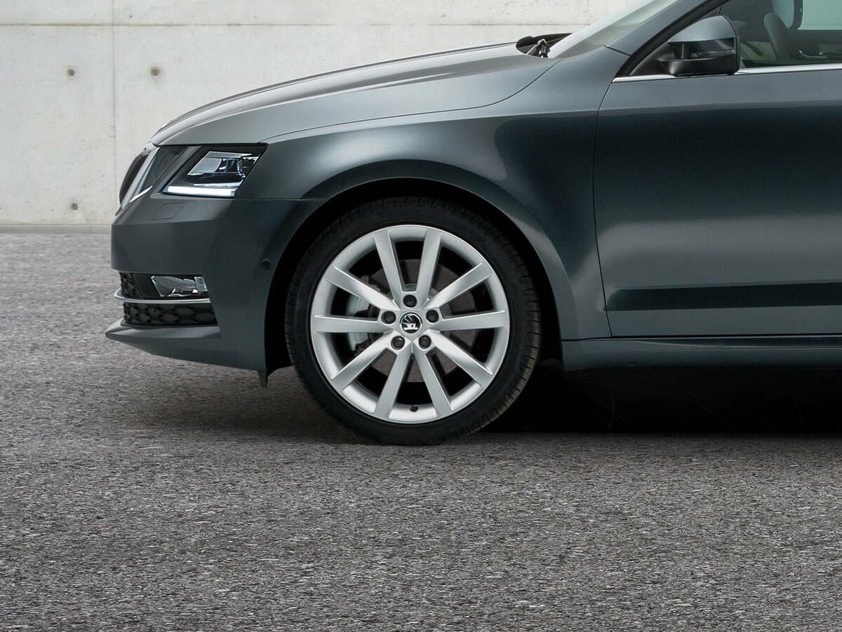 Skoda Octavia III (A7) Restayling — Təkər