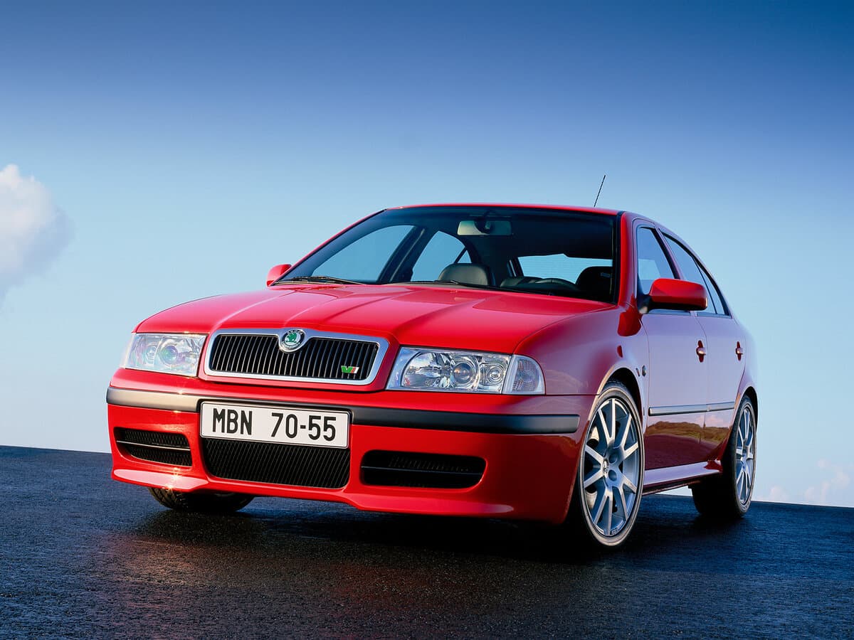 Skoda Octavia RS I — Öndən