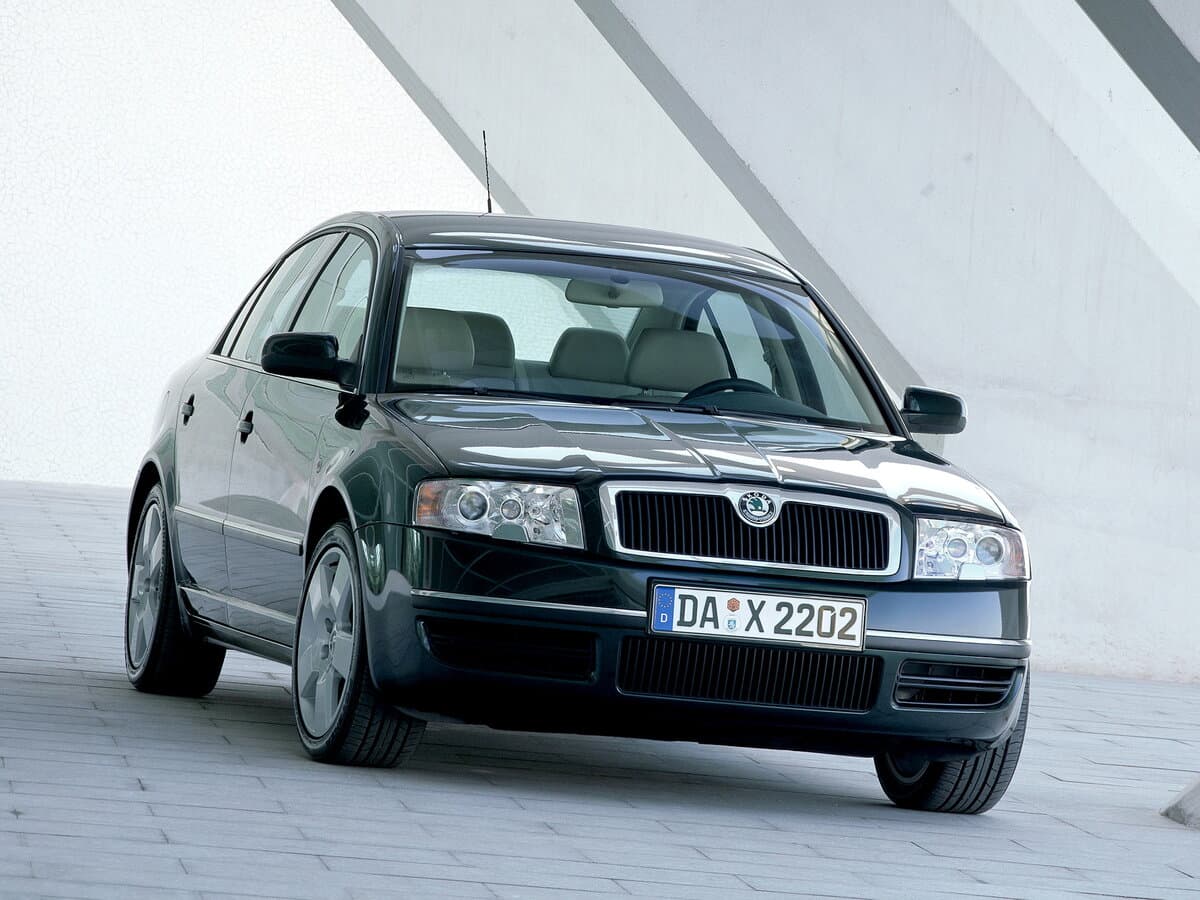 Skoda Superb I — Öndən