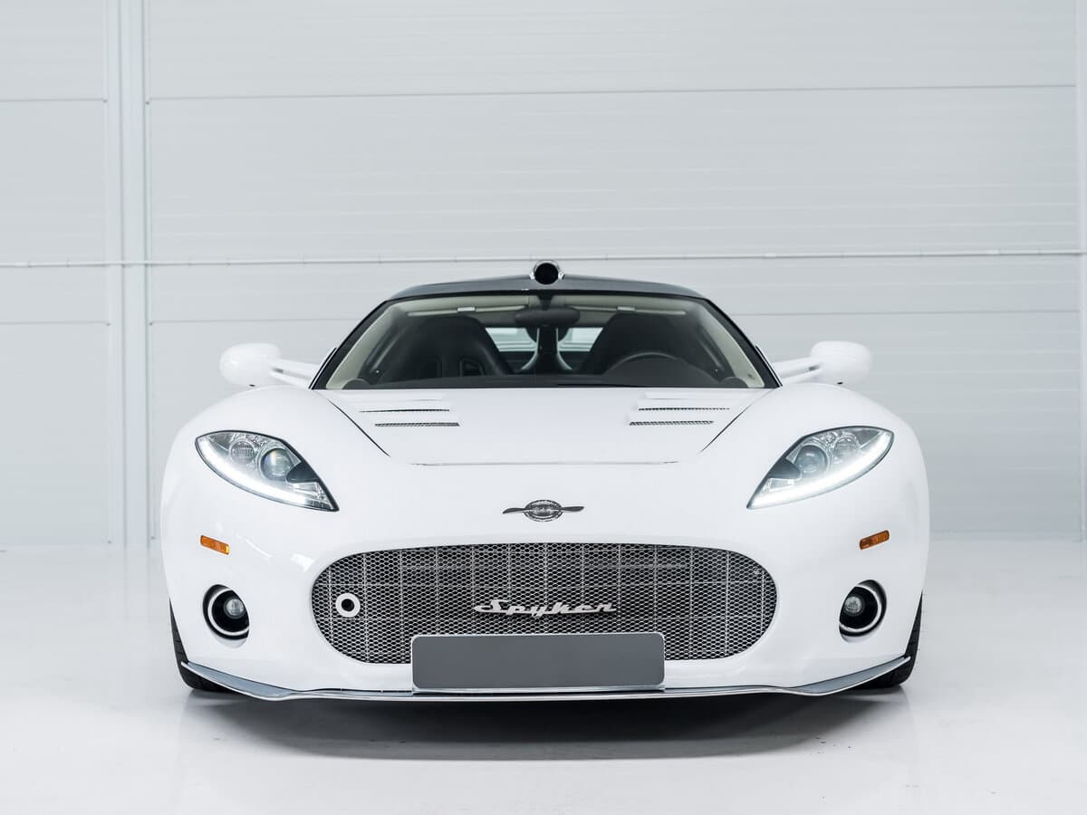 Spyker C8 II — Öndən