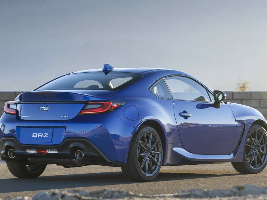 Subaru BRZ II — 3/4 arxadan