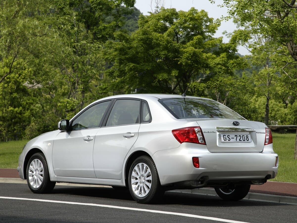Subaru Impreza III — 3/4 arxadan