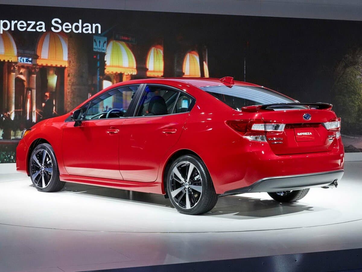 Subaru Impreza V — 3/4 arxadan