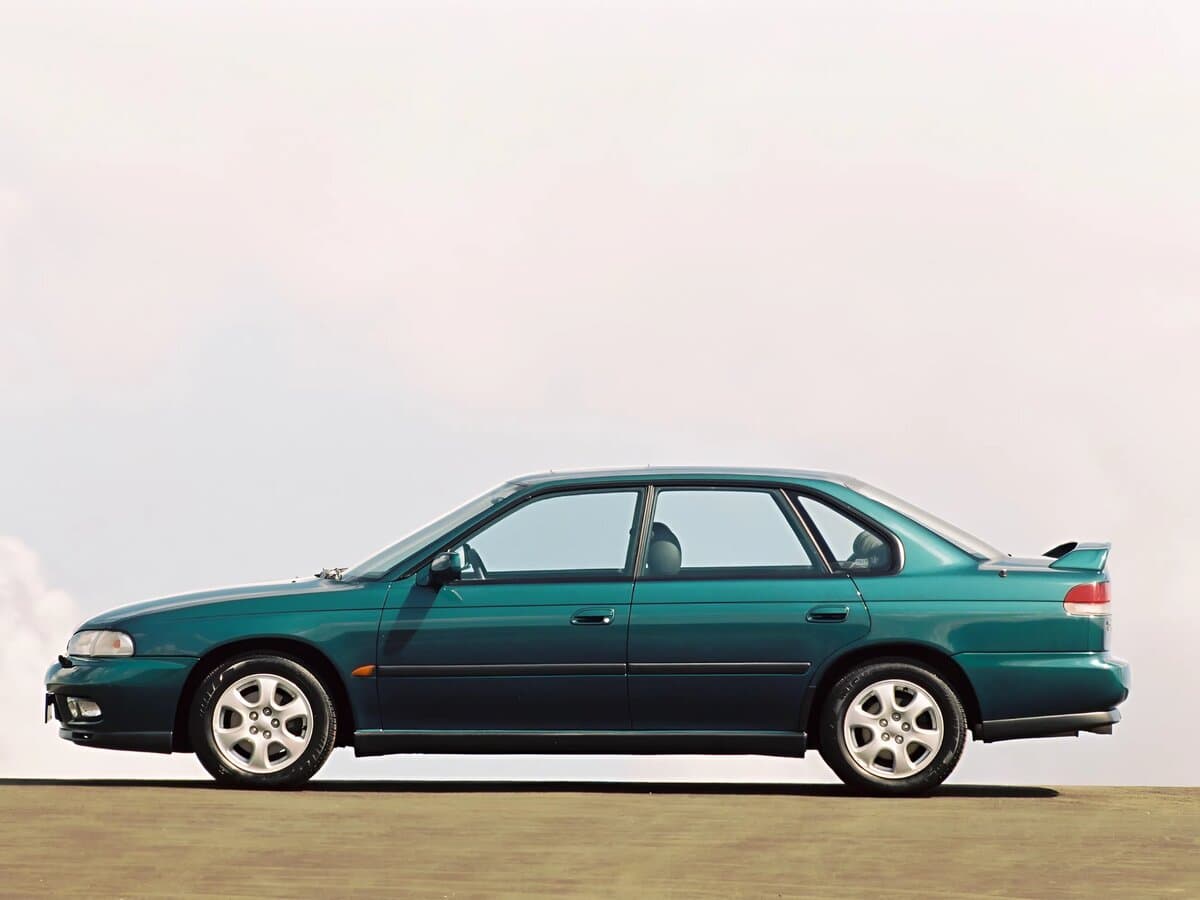 Subaru Legacy II — Yandan