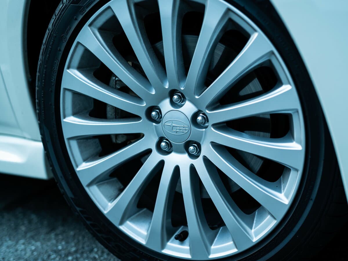Subaru Legacy V — Təkər