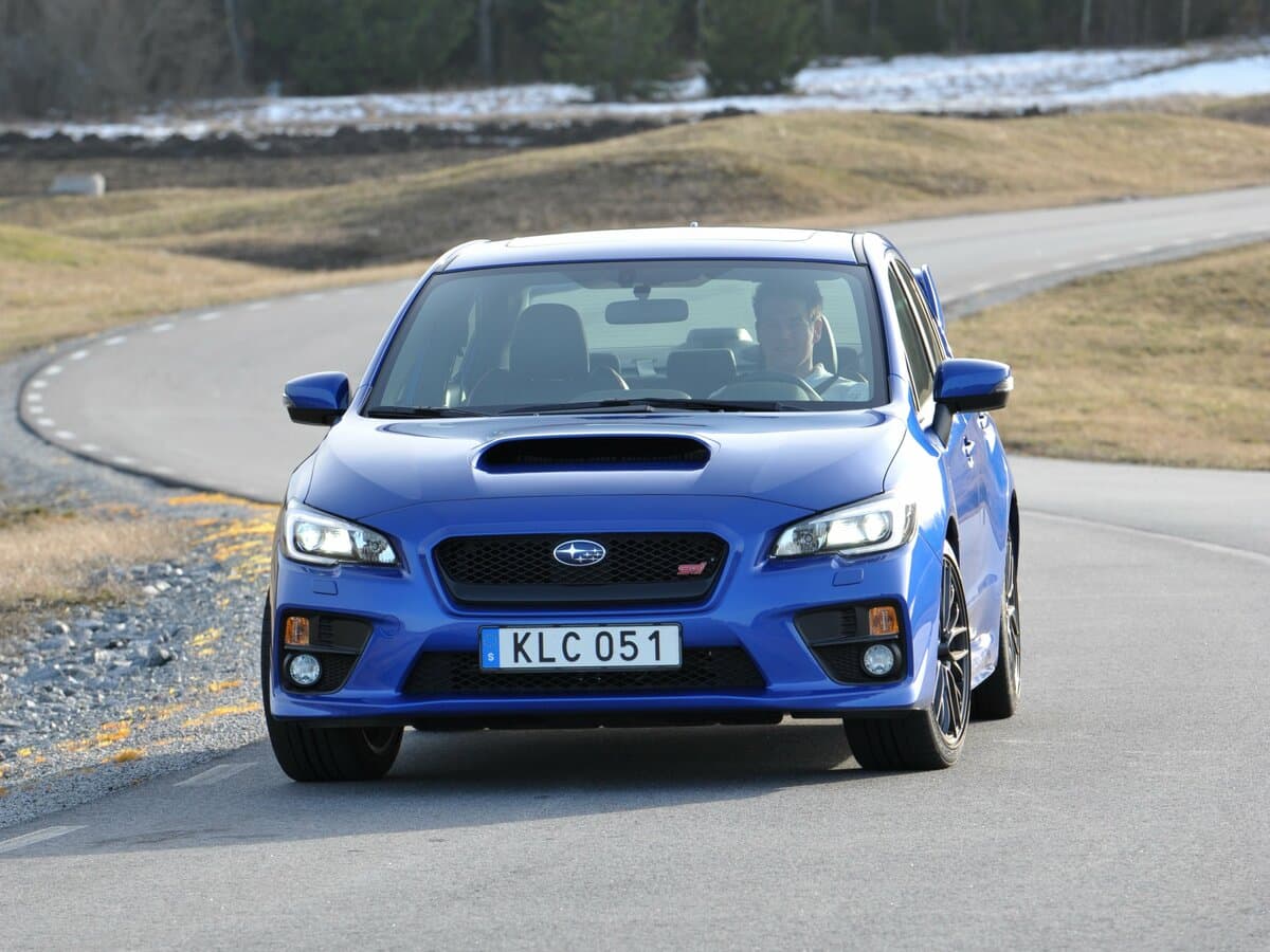 Subaru WRX STi I — Öndən