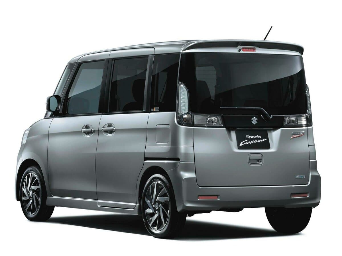 Suzuki Spacia I — 3/4 arxadan