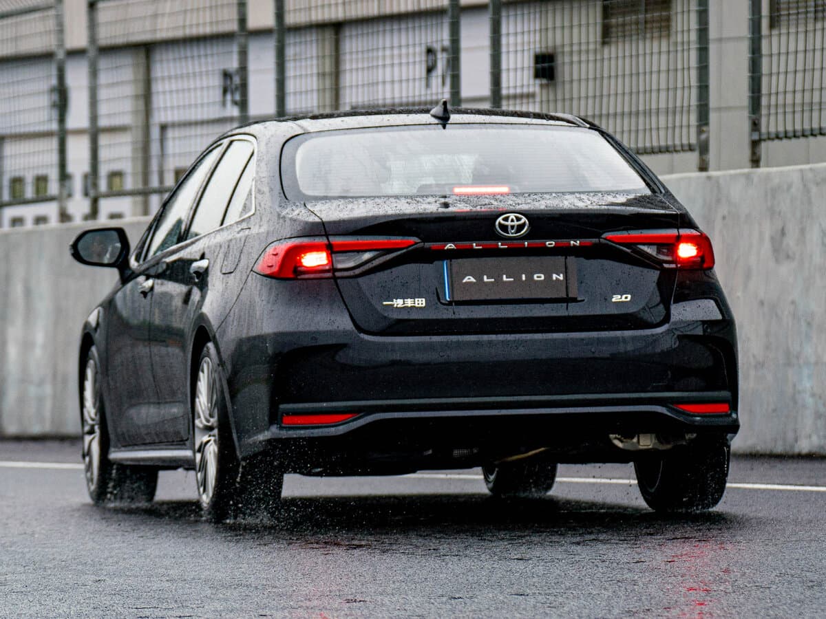 Toyota Allion III — Arxadan